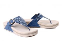 RIEKER V1465-14 blue, klapki japonki damskie. Niebieskie klapki damskie Rieker, na lato, bez wzorów, bez obcasa, bez zapięcia. Za 297.41 zł.