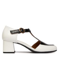 Czółenka Fly London. Czółenka damskie Fly London, bez wzorów, bez obcasa, bez zapięcia. Za 716.99 zł.