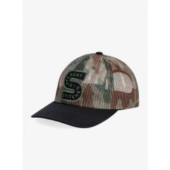 Czapka z daszkiem Stance Standard Adjustable Mesh Cap - camo. Brązowe czapki damskie Stance, bez wzorów, z meshu, sportowe. Za 101.99 zł.