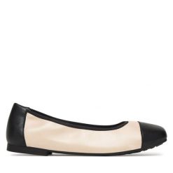 Baleriny Caprice. Brązowe balerinki damskie Caprice, bez wzorów, bez obcasa, bez zapięcia. Za 339.99 zł.