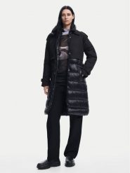 Desigual Płaszcz zimowy Estocolmo 24WWEW92 Czarny Regular Fit. Czarne płaszcze damskie Desigual, na zimę, s, bez wzorów, z syntetyku, bez kołnierzyka, bez kaptura. Za 829.99 zł.