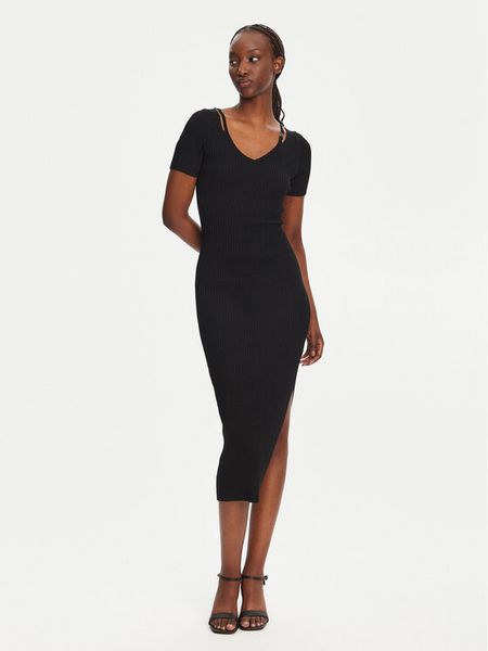 HUGO Sukienka dzianinowa Shaty 50538239 Czarny Slim Fit. Czarne sukienki damskie Hugo, s, bez wzorów, z dzianiny, bez kołnierzyka, bez ramiączek. Za 619.99 zł.