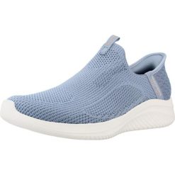Buty SKECHERS 150450S Niebieski. Niebieskie obuwie trekkingowe damskie Skechers, z tkaniny, bez zapięcia. Za 240.99 zł.