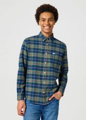 WRANGLER MĘSKA KOSZULA 1 PKT FLANNEL SHIRT DUSTY OLIVE 112356769 W564017359. Zielone koszule męskie Wrangler, m, bez wzorów, bez kołnierzyka, bez ramiączek. Za 199.99 zł.