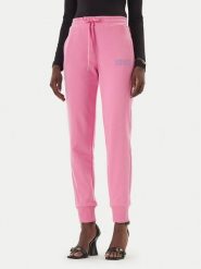 Versace Jeans Couture Spodnie dresowe 80HAAT01 CF01T Różowy Regular Fit. Czerwone spodnie dresowe damskie Versace Jeans Couture, bez wzorów, z bawełny. Za 899.99 zł.