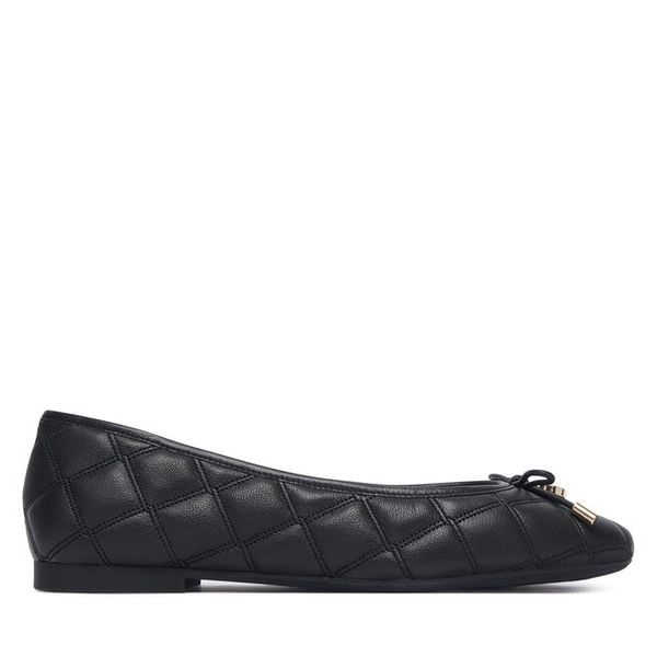 Baleriny Tommy Hilfiger. Czarne balerinki damskie Tommy Hilfiger, bez wzorów, bez obcasa, bez zapięcia. Za 363.99 zł.