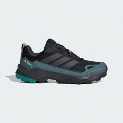 Buty trekkingowe Terrex Skychaser AX5 GORE-TEX. Czarne trekkingi męskie Adidas, z gore-texu, bez zapięcia. Za 529.00 zł.