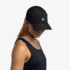 Czapka z daszkiem BUFF SPEED CAP SOLID BLACK. Czarne czapki damskie Buff, bez wzorów, sportowe. Za 99.65 zł.