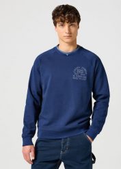 WRANGLER MĘSKA BLUZA CASEY JONES SWEATSHIRT NAVY 112357366 W6J9017358. Niebieskie bluzy męskie Wrangler, l, bez wzorów, bez ramiączek, bez kaptura. Za 199.99 zł.