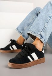 Czarno-Białe Sneakersy Typu Kultowe Tenisówki Zdobione Paskami Nevellise. Czarne trampki i tenisówki damskie Renee, z aplikacjami, z jeansu, bez zapięcia. Za 139.99 zł.