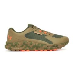 Buty sportowe męskie Under Armour Charged Bandit TR. Zielone buty sportowe męskie Under Armour, bez wzorów, bez zapięcia, do biegania. Za 226.99 zł.