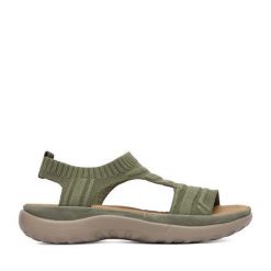Sandały Rieker. Zielone sandały damskie Rieker, bez wzorów, bez obcasa, na płaskiej podeszwie, bez zapięcia. Za 299.99 zł.