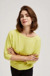 Sweter z rękawem 3/4 limonkowy. Swetry nierozpinane damskie MOODO, l, bez wzorów, z elastanu, bez kołnierzyka, bez ramiączek. W wyprzedaży za 54.99 zł.