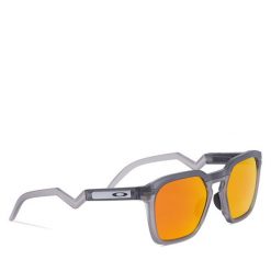 Okulary przeciwsłoneczne Oakley. Szare okulary przeciwsłoneczne damskie Oakley. Za 799.99 zł.