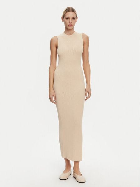 Kontatto Sukienka dzianinowa 3M0512C Beżowy Regular Fit. Brązowe sukienki damskie Kontatto, m, bez wzorów, z dzianiny, bez kołnierzyka, bez ramiączek. Za 239.99 zł.