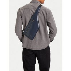 Saszetka G-Star Raw. Niebieskie saszetki i nerki męskie G-Star Raw, małe. Za 120.99 zł.