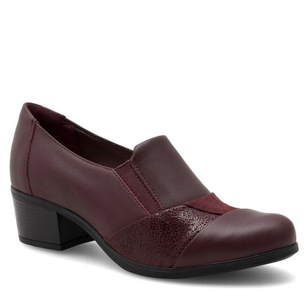 Półbuty Go Soft. Czerwone półbuty damskie GO SOFT, bez wzorów, bez obcasa, na obcasie, bez zapięcia. Za 159.99 zł.