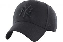 Czapka z daszkiem MVP Lifestyle New York Yankees Snapback. Czarne czapki damskie 47 Brand, bez wzorów, z materiału. Za 109.99 zł.