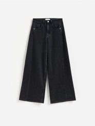 Jeansy wide leg soft - czarny. Czarne jeansy damskie Reserved, bez wzorów, z bawełny. Za 139.99 zł.