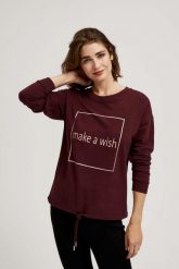 Prosta bluza z nadrukiem. Bluzy damskie MOODO, l, bez wzorów, z bawełny, bez ramiączek, bez kaptura. W wyprzedaży za 49.99 zł.