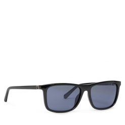Okulary przeciwsłoneczne Guess. Czarne okulary przeciwsłoneczne damskie Guess. Za 349.99 zł.