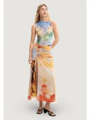 Desigual Sukienka codzienna VEST_JADE Pomarańczowy Egg Fit. Brązowe sukienki damskie Desigual, na co dzień, l, bez wzorów, bez kołnierzyka, bez ramiączek, proste. Za 639.99 zł.