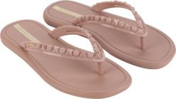 Ipanema Japonki klapki damskie plażowe basenowe letnie ozdobne Ipanema Pink R.38. Różowe klapki damskie Ipanema, na lato, bez wzorów, sportowe, bez obcasa, bez zapięcia. Za 69.00 zł.