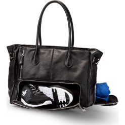 Sukienka z aplikacją ze sztrasów bonprix ciemnoniebieski. Niebieskie sukienki damskie bonprix, z aplikacjami, eleganckie, bez kołnierzyka, bez ramiączek. Za 149.99 zł.