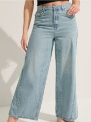 Jeansy wide leg z przeszyciami - turkusowy. Niebieskie jeansy damskie Sinsay, bez wzorów, z jeansu. W wyprzedaży za 45.99 zł.