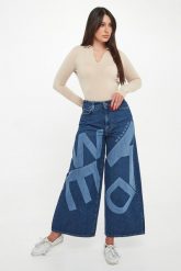 Jeansy damskie Vortice WEEKEND MAX MARA. Jeansy damskie Weekend Max Mara, bez wzorów, z jeansu. Za 949.00 zł.