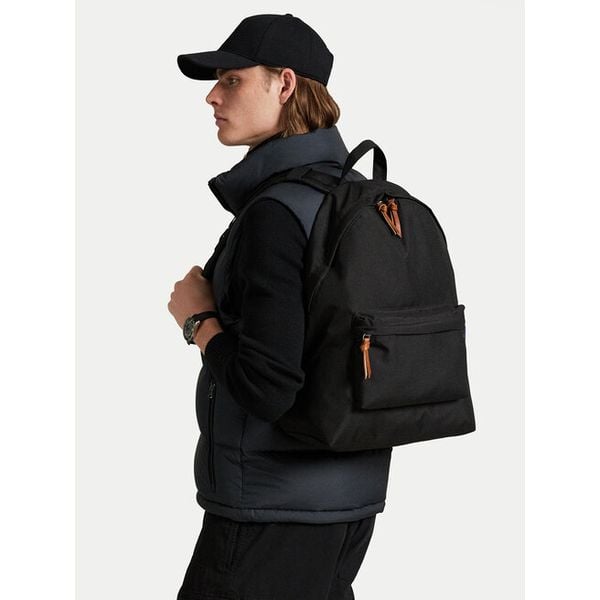 Plecak Polo Ralph Lauren. Czarne plecaki męskie Polo Ralph Lauren, bez wzorów, sportowe. Za 448.99 zł.