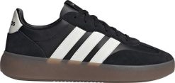 Buty męskie adidas Barreda Decode czarne JR1229 43 1/3. Czarne buty sportowe męskie Adidas, bez wzorów, bez zapięcia. Za 398.99 zł.