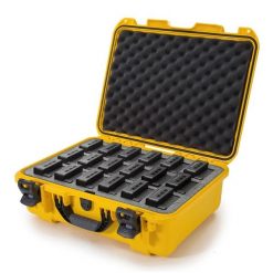 Walizka z wkładką Nanuk 930 Matrice 200 Batteries. Żółte walizki damskie NANUK, bez wzorów, z materiału. Za 2,006.00 zł.