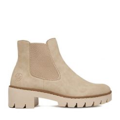 Botki Rieker. Brązowe botki damskie Rieker, bez wzorów, bez obcasa, na płaskiej podeszwie, bez zapięcia. Za 349.99 zł.