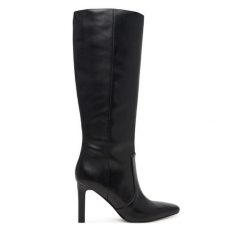 Kozaki Guess. Czarne kozaki damskie Guess, z aplikacjami, bez obcasa, na słupku, bez zapięcia. Za 1,059.00 zł.