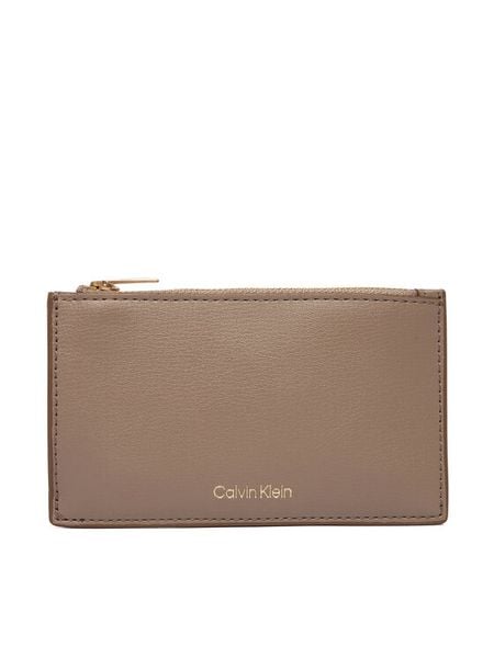 Calvin Klein Portfel Foil Logo Top Zip Cardcase LV04F1090G Beżowy. Brązowe portfele damskie Calvin Klein, ze skóry. Za 209.99 zł.