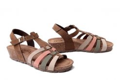 YOKONO MONACO-261 NUB MULTI MOCHA, sandały damskie. Brązowe sandały damskie Yokono, bez wzorów, ze skóry, bez obcasa, na koturnie, bez zapięcia. Za 284.90 zł.