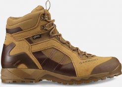 Buty trekkingowe męskie Garmont T4 TOUR GTX REGULAR. Trekkingi męskie Garmont, bez zapięcia. Za 723.94 zł.