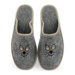 NOWO KLAPKI DAMSKIE FILCOWE KAPCIE WYGODNE GÓRALSKIE. Klapki damskie NOWO, bez wzorów, bez obcasa, bez zapięcia. Za 33.90 zł.