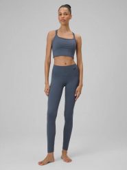 Legginsy fitness z wysokim stanem Solar Punk. Fioletowe legginsy sportowe damskie 4F, l, bez wzorów, z elastanu, z podwyższonym stanem, długie, do biegania. Za 159.99 zł.