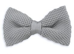 Mucha Typu Knit - Alties - Kolory Popielaty. Szare krawaty i muchy Alties, bez wzorów, dziergany, eleganckie. Za 54.00 zł.