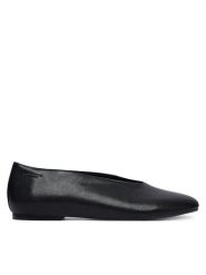 Vagabond Shoemakers Półbuty Aleya 6119-101-20 Czarny. Czarne półbuty damskie Vagabond Shoemakers, bez wzorów, ze skóry, bez obcasa, na płaskiej podeszwie, bez zapięcia. Za 589.99 zł.