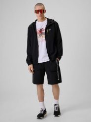 4F Spodenki casual męskie - czarne M. Czarne szorty męskie 4F, bez wzorów, z dresówki, casualowe. Za 149.99 zł.