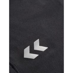 Komin na szyję Hummel Performance Neck Tube uniwersalny. Czarne szaliki męskie Hummel, bez wzorów. Za 51.00 zł.