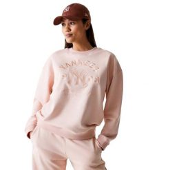 Bluza New Era Wmns Mlb Tonal Grphc Os Crew Neyyan Prs Damskie. Czerwone bluzy damskie New Era, m, bez wzorów, z bawełny, sportowe, bez ramiączek, bez kaptura. Za 344.99 zł.