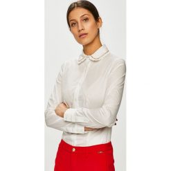 Liu Jo - Koszula. Białe koszule damskie Liu Jo, bez wzorów, z bawełny, klasyczne, bez kołnierzyka, bez ramiączek. W wyprzedaży za 329.90 zł.