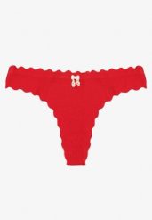 Czerwone Prążkowane Majtki Stringi z Bawełny Ilweda. Czerwone majtki damskie Renee, z bawełny. Za 4.99 zł.