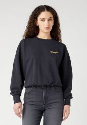 DAMSKA BLUZA WRANGLER RELAXED SWEATSHIRT FADED BLACK 112343708. Czarne bluzy damskie Wrangler, s, bez wzorów, bez ramiączek, bez kaptura. Za 199.99 zł.
