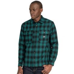LEE WORKWEAR OVERSHIRT RELAXED FIT MĘSKA KOSZULA MATERIAŁOWA AGATE GREEN L68DCSNB 112117071. Zielone koszule męskie Lee, l, bez wzorów, z materiału, bez kołnierzyka, bez ramiączek. Za 129.99 zł.