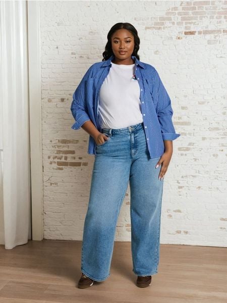 Jeansy wide leg Plus Size - niebieski. Niebieskie jeansy damskie Sinsay, bez wzorów, z jeansu, plus size. W wyprzedaży za 35.99 zł.